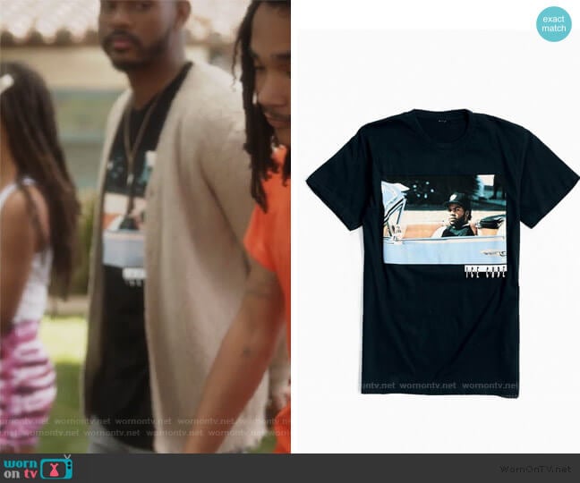 WornOnTV: Aaron's black Ice Cube tee on Grown-ish | Trevor Jackson |  Clothes and Wardrobe from TV