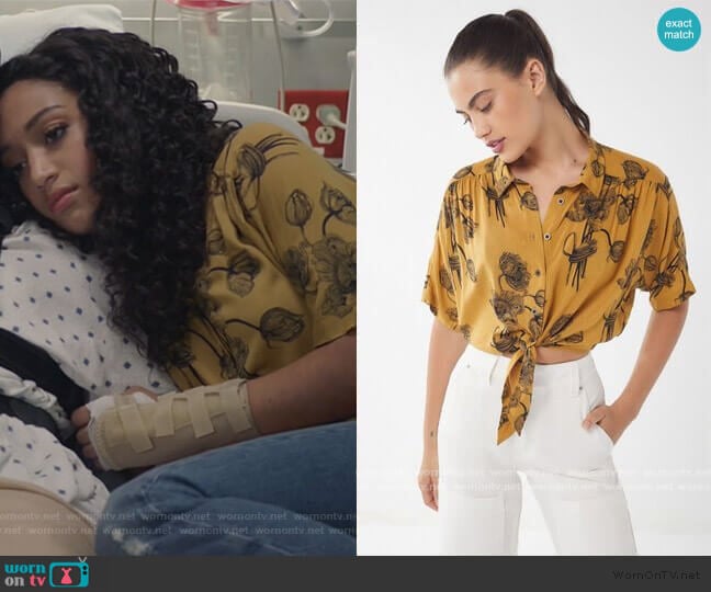 Jena Printed Tie-Front Blouse by Urban Outfitters worn by Olivia Baker (Samantha Logan) on All American