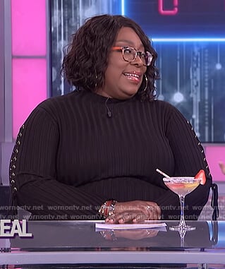 Loni’s black ribbed lace sleeve dress on The Real