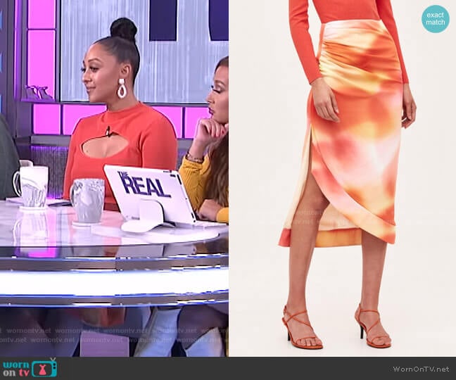 Blindfold Skirt by C/Meo Collective worn by Tamera Mowry on The Real