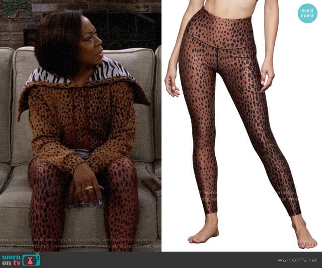 Good American Core Power Leopard Spot 7/8 Leggings worn by Tina Butler (Tichina Arnold) on The Neighborhood