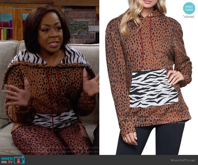 WornOnTV: Tina’s leopard and zebra print sweatshirt on The Neighborhood ...