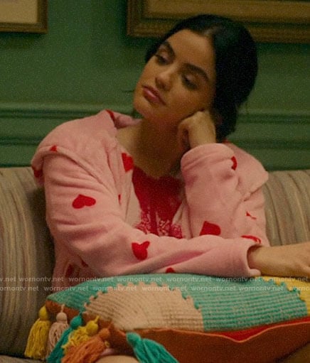 Katy’s pink heart print robe on Katy Keene