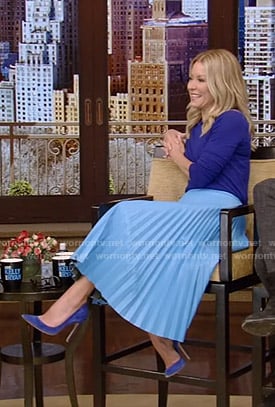 Kelly's blue pleated skirt on Live with Kelly and Ryan