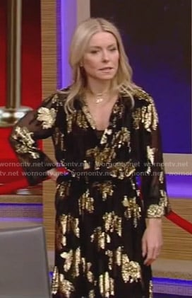 Kelly's metallic floral dress on Live with Kelly and Ryan