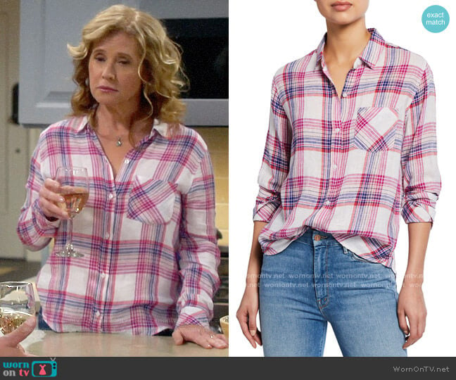 Rails Charli Shirt in White Peach Fuschia worn by Vanessa Baxter (Nancy Travis) on Last Man Standing