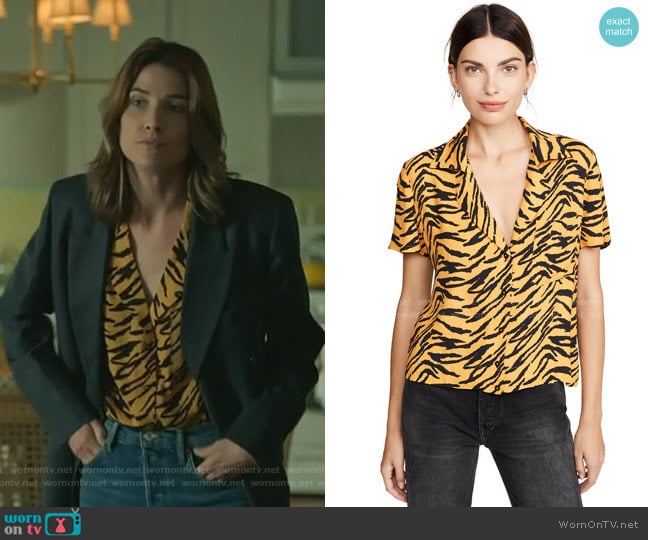 Cuba Top by Reformation worn by Dex Parios (Cobie Smulders) on Stumptown