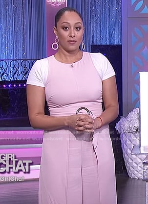 Tamera’s pink belted jumpsuit on The Real