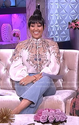 Tamera’s white paisley print blouse and cropped jeans on The Real