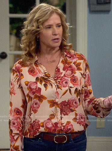 Vanessa's orange rose print blouse on Last Man Standing