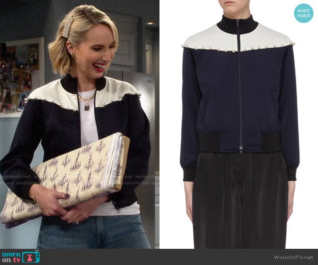 3.1 Phillip Lim Faux pearl colourblock yoke track jacket worn by Mandy Baxter (Molly McCook) on Last Man Standing