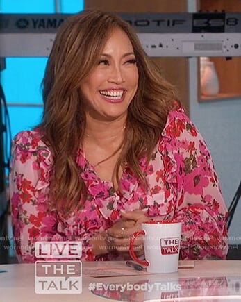 Carrie’s pink floral ruffle dress on The Talk