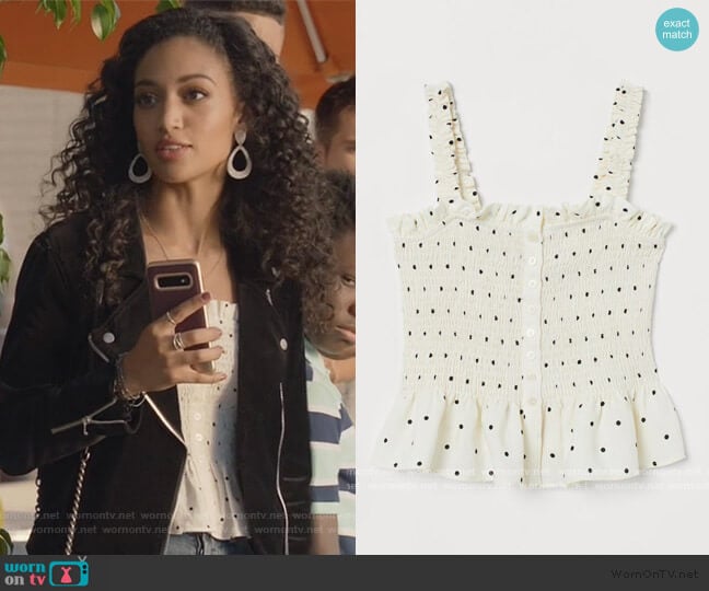 Smocked Linen-blend Top by H&M worn by Olivia Baker (Samantha Logan) on All American