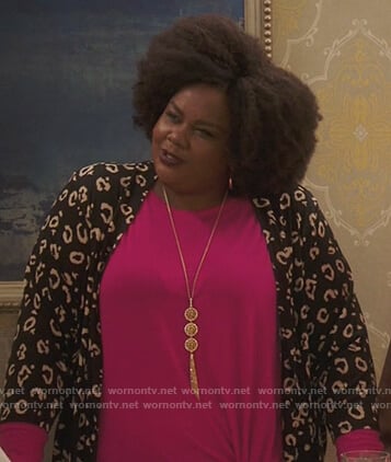 Trudy Judy's black leopard cardigan on Brooklyn Nine-Nine