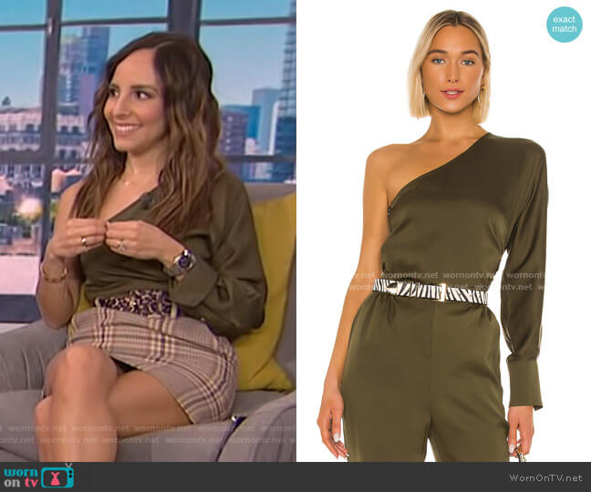 The Maura Top by L'Academie worn by Lilliana Vazquez on E! News