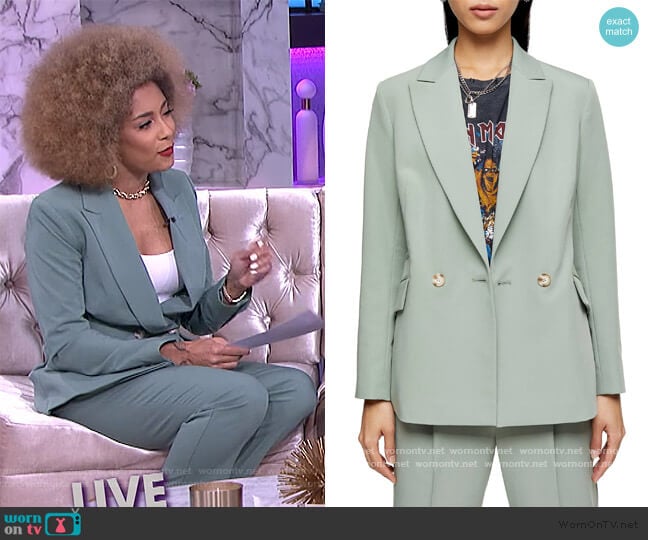 Kiki Double Breasted Blazer and Pants by Topshop worn by Amanda Seales on The Real