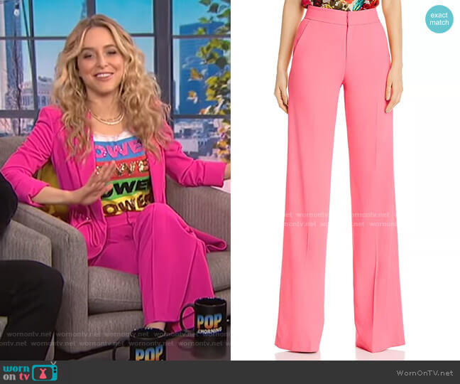 WornOnTV: Jenny Mollen’s Power tee and pink drawstring suit on E! News ...