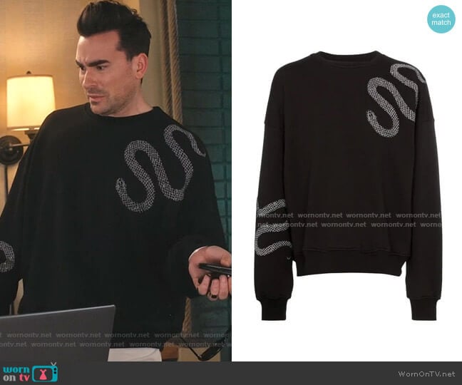 Snake Applique Cotton Sweatshirt by Amiri worn by David Rose (Daniel Levy) on Schitts Creek