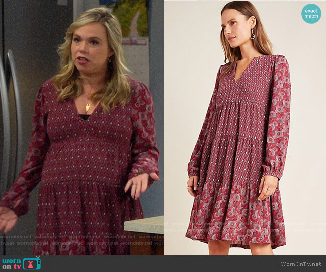 Anthropologie Amber Tiered Tunic in Wine worn by Kristin Baxter (Amanda Fuller) on Last Man Standing