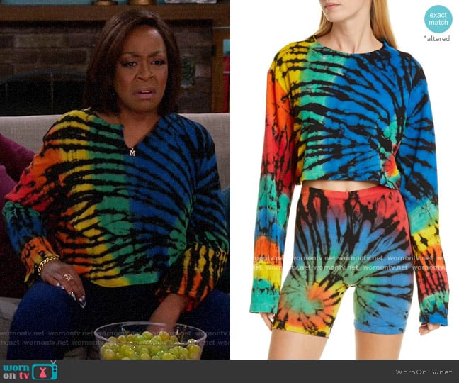 WornOnTV: Tina’s rainbow tie dye long sleeve tee on The Neighborhood ...