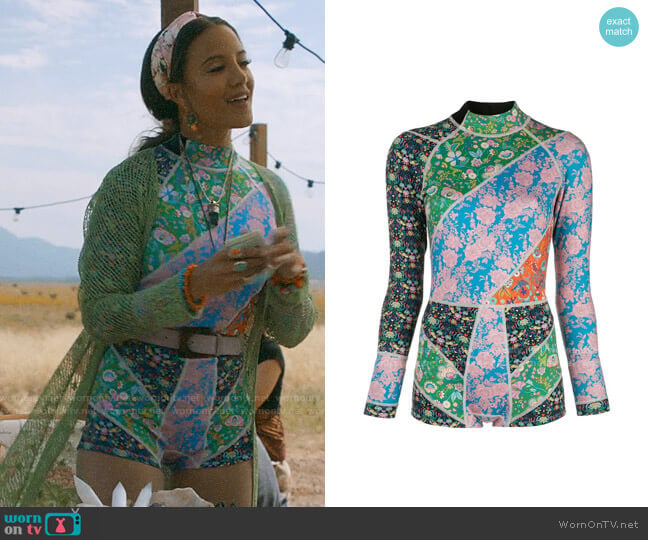 Cynthia Rowley Daybreak Floral wetsuit worn by Maria DeLuca (Heather Hemmens) on Roswell New Mexico