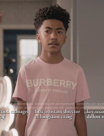 Jack’s pink Burberry tee on Black-ish