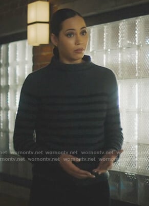 Macy's gray stripe sweater on Charmed