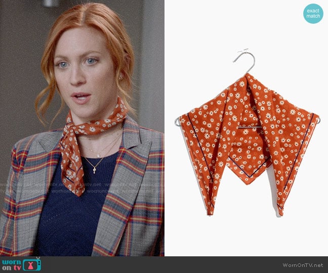 Madewell Bandana in Daisy Print Afterglow Red worn by Julia Bechley (Brittany Snow) on Almost Family