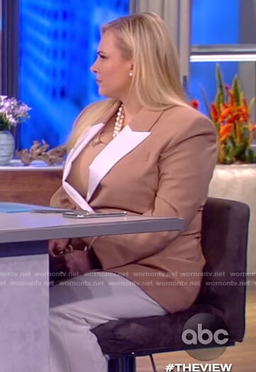 Meghan's beige contrast blazer on The View