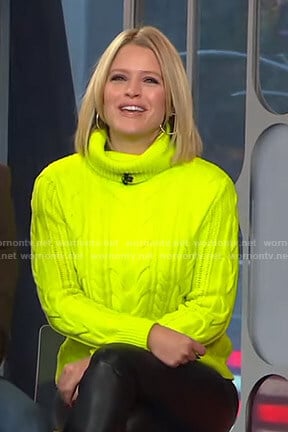 Sara’s yellow neon turtleneck sweater on Good Morning America