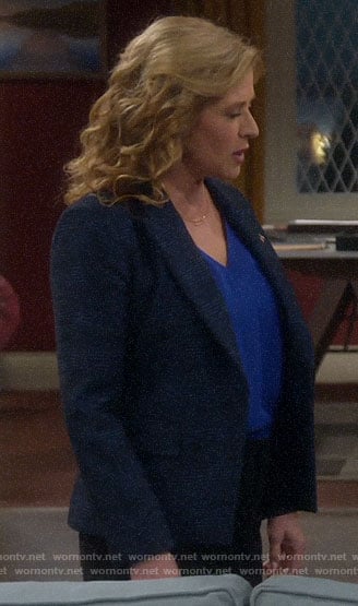 Vanessa's blue plaid blazer on Last Man Standing