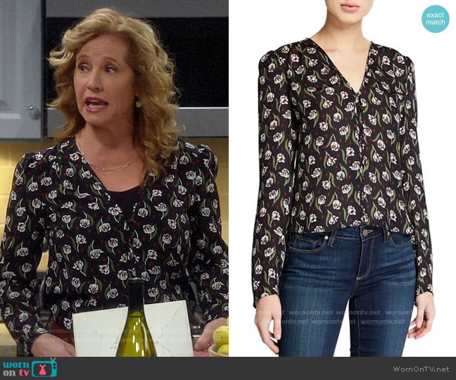 Veronica Beard Ashville Blouse worn by Vanessa Baxter (Nancy Travis) on Last Man Standing