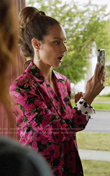 Zari’s pink floral jacket on Legends of Tomorrow