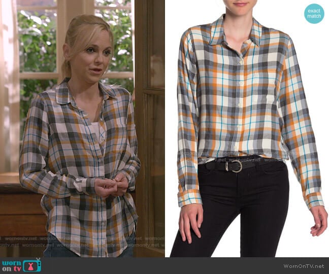 Classic One-Pocket Plaid Shirt by Lucky Brand worn by Christy Plunkett (Anna Faris) on Mom