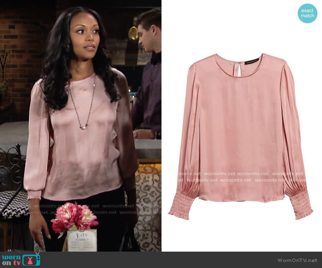 WornOnTV: Amanda’s pink smocked cuff blouse on The Young and the ...