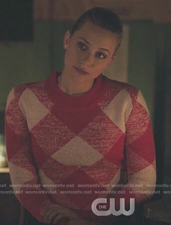 Betty’s pink check sweater on Riverdale