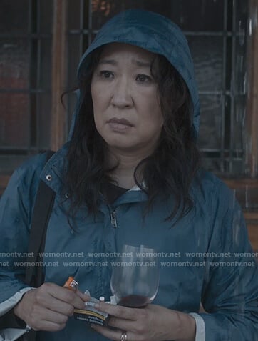 Eve's blue rain jacket on Killing Eve