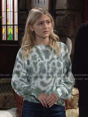 Faith’s green and white tie dye sweater on The Young and the Restless