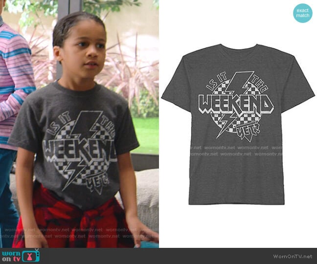 Is It The Weekend Yet Tee by JCPenny worn by Kam Barris (Ravi Cabot-Conyers) on BlackAF