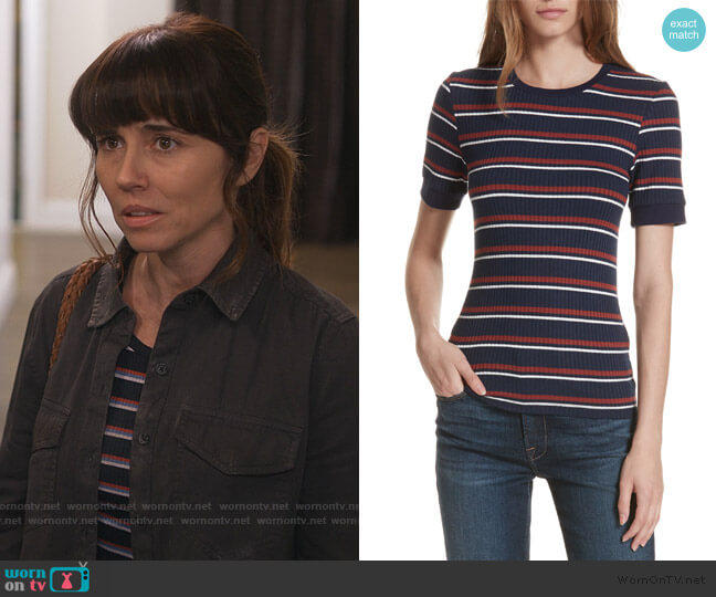 70s Fitted Tee by Frame worn by Judy Hale (Linda Cardellini) on Dead to Me