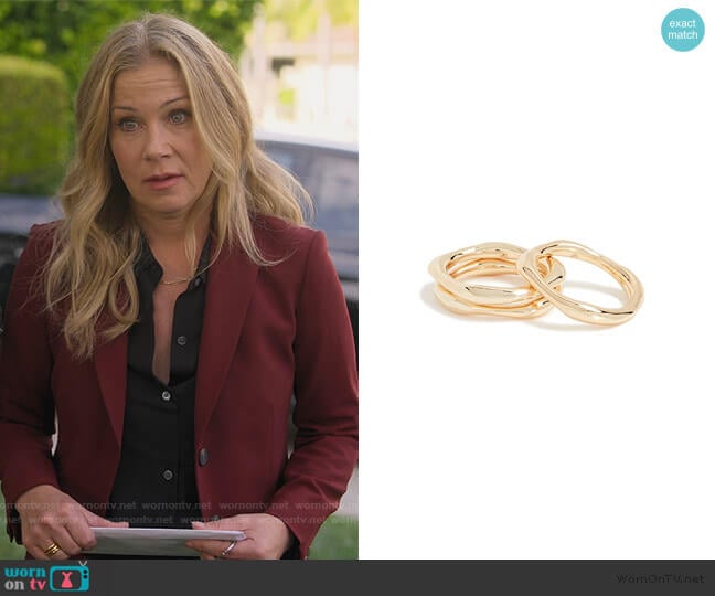Quinn Ring Set by Gorjana worn by Jen Harding (Christina Applegate) on Dead to Me
