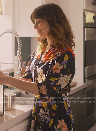 Judy’s black floral shirtdress on Dead to Me