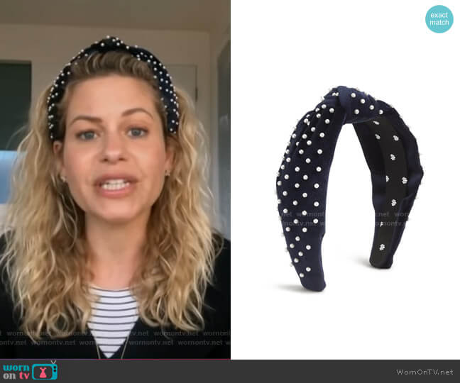 Velvet Knot Headband with Pearls by Lele Sadoughi X J.Crew worn by Candace Cameron