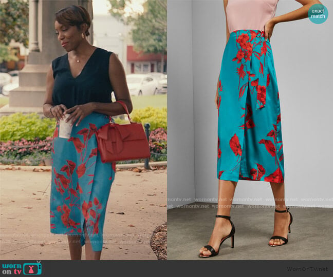 Lilyyy Fantasia Skirt by Ted Baker worn by Helen Decatur (Heather Headley) on Sweet Magnolias