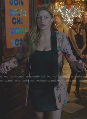 Ava’s floral print jacket on Legends of Tomorrow