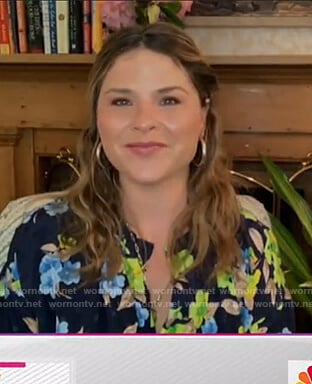 Jenna's navy floral shirtdress on Today
