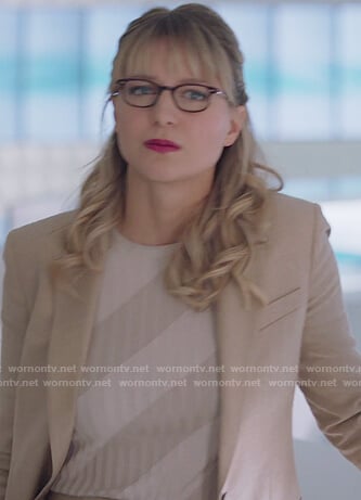 Kara’s stripe ribbed sweater and blazer on Supergirl