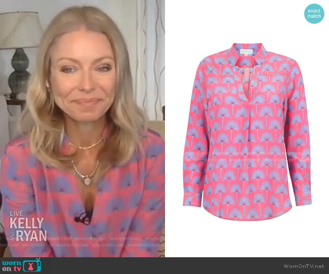 WornOnTV: Kelly’s pink fan print blouse on Live with Kelly and Ryan ...