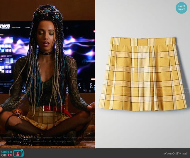 Olive Skirt by Sunday Best at Aritzia worn by Charlie (Maisie Richardson-Sellers) on Legends of Tomorrow