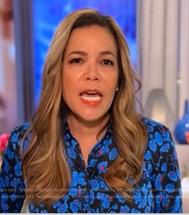 Sunny’s blue floral blouse on The View